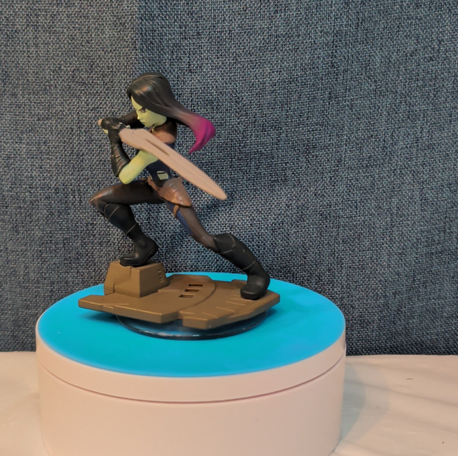 Disney Infinity 2.0 Gamora Guardians of the Galaxy PVC Figure Loose