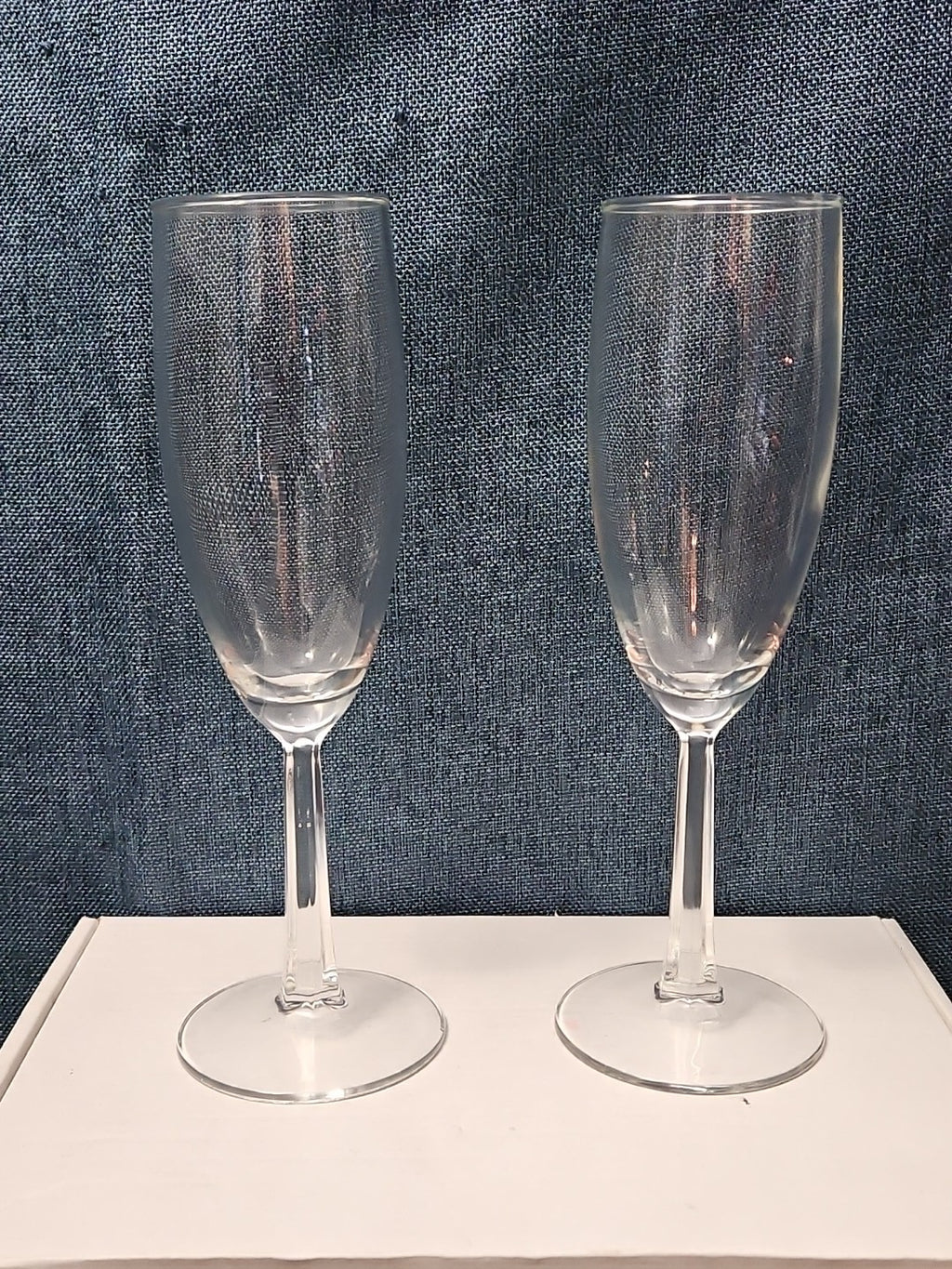 Set of 6 Classic Champagne Flutes | 6oz Trumpet Shape | Elegant Clear Glass Stem