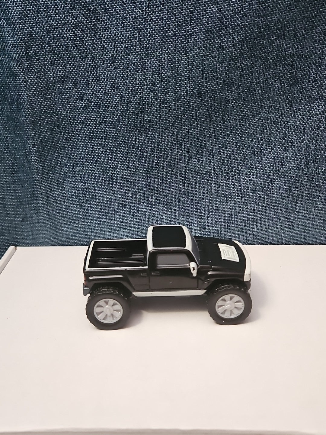 McDonald's Hummer H3T Toy Truck | 2006 Happy Meal Friction Car | Black & White