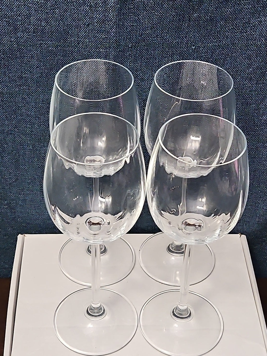 Set of 4 Clear Glass Stemmed Wine Glasses Balloon Bowl All-Purpose Stemware