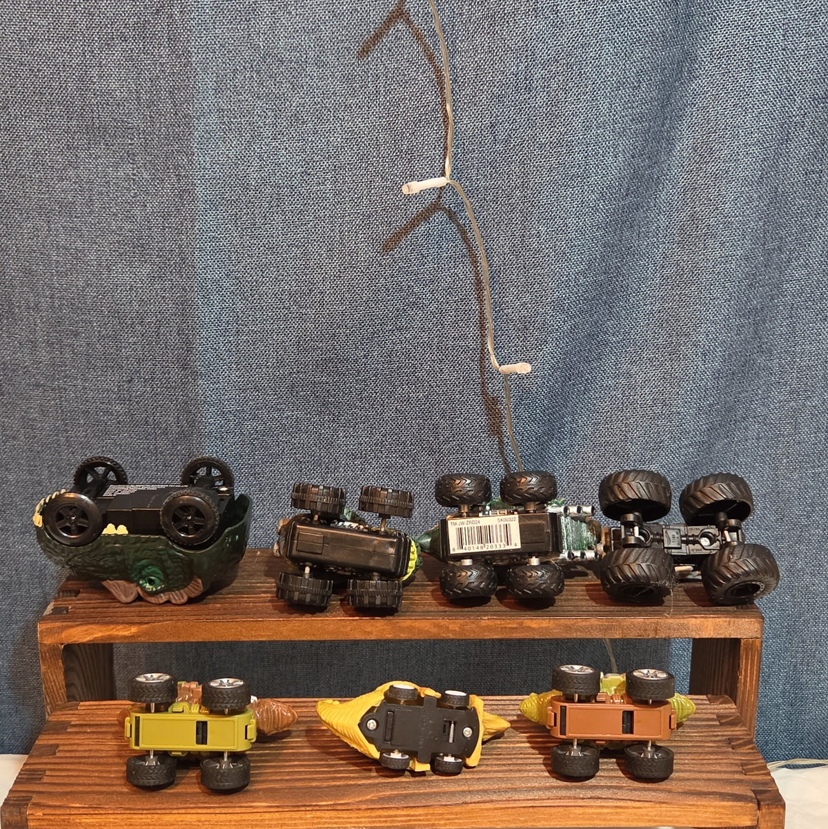 Lot Of 7 Dinosaur Monster Trucks, Vehicles Plastic