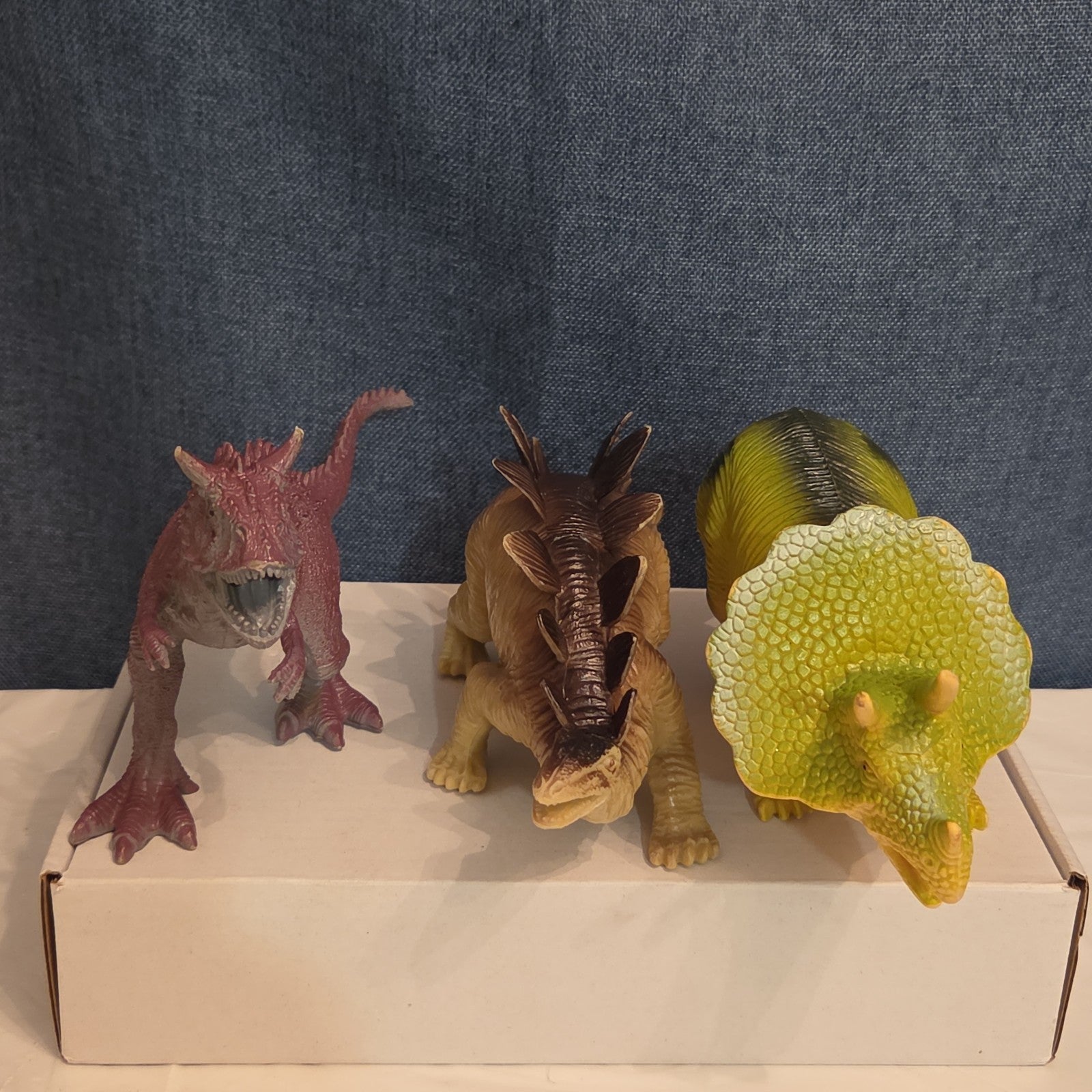Dinosaur Toy Figures Lot of 6 T-Rex Triceratops Stegosaurus
