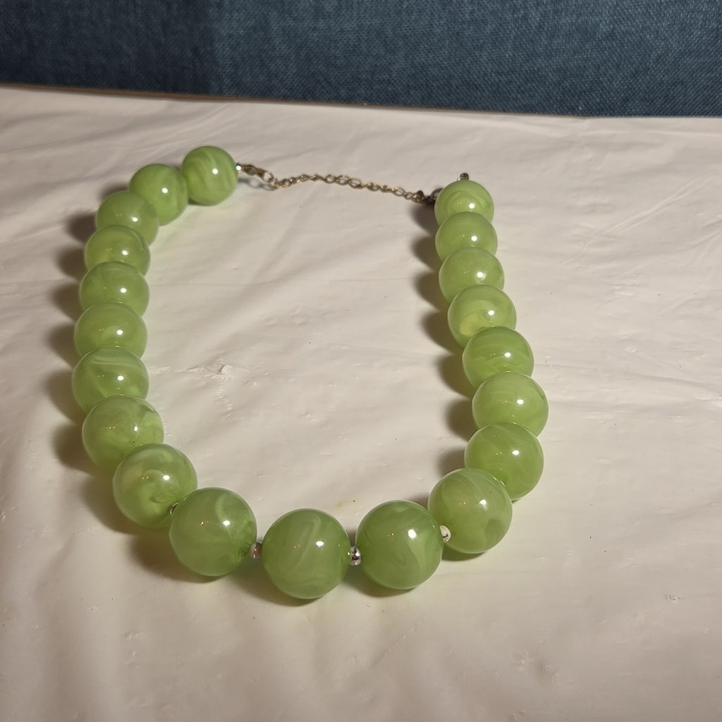 Chunky Bead Necklace Marbled Green Acrylic Retro Y2K PreOwned