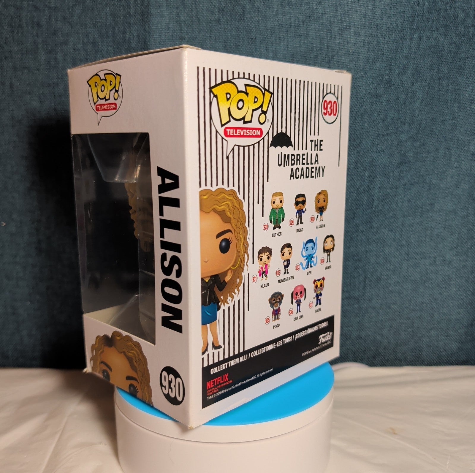 Funko Pop Television Umbrella Academy Allison 930 Vinyl with Box in Protector