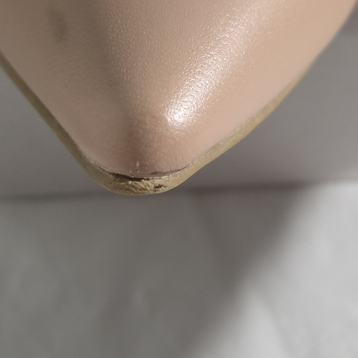 Christian Siriano Nude Heels Pumps 8.5 Pointed Toe Dress Casual Used