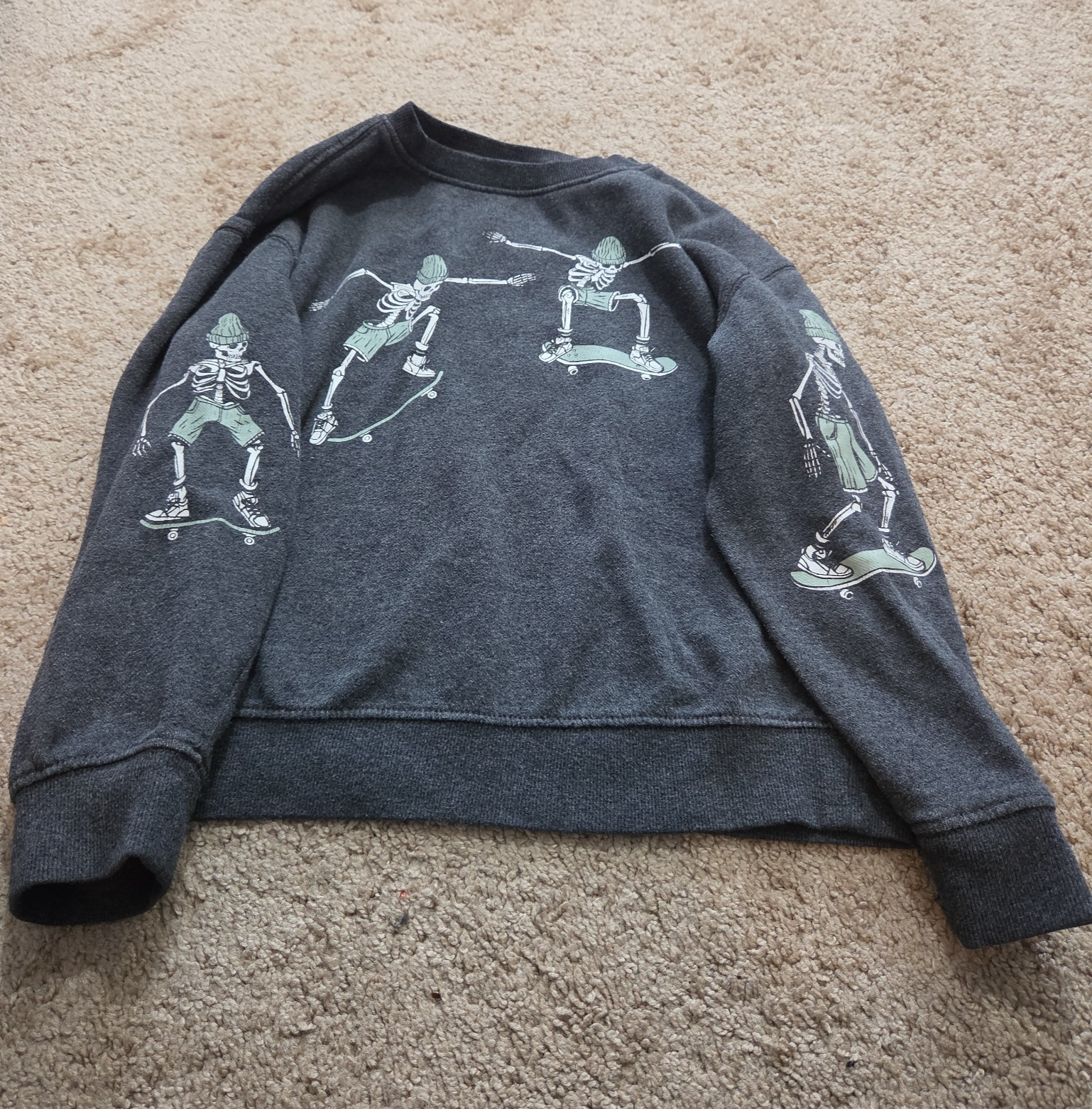 Old Navy Skateboard Skeleton Sweatshirt Boys L Grey Fleece Crewneck Preowned