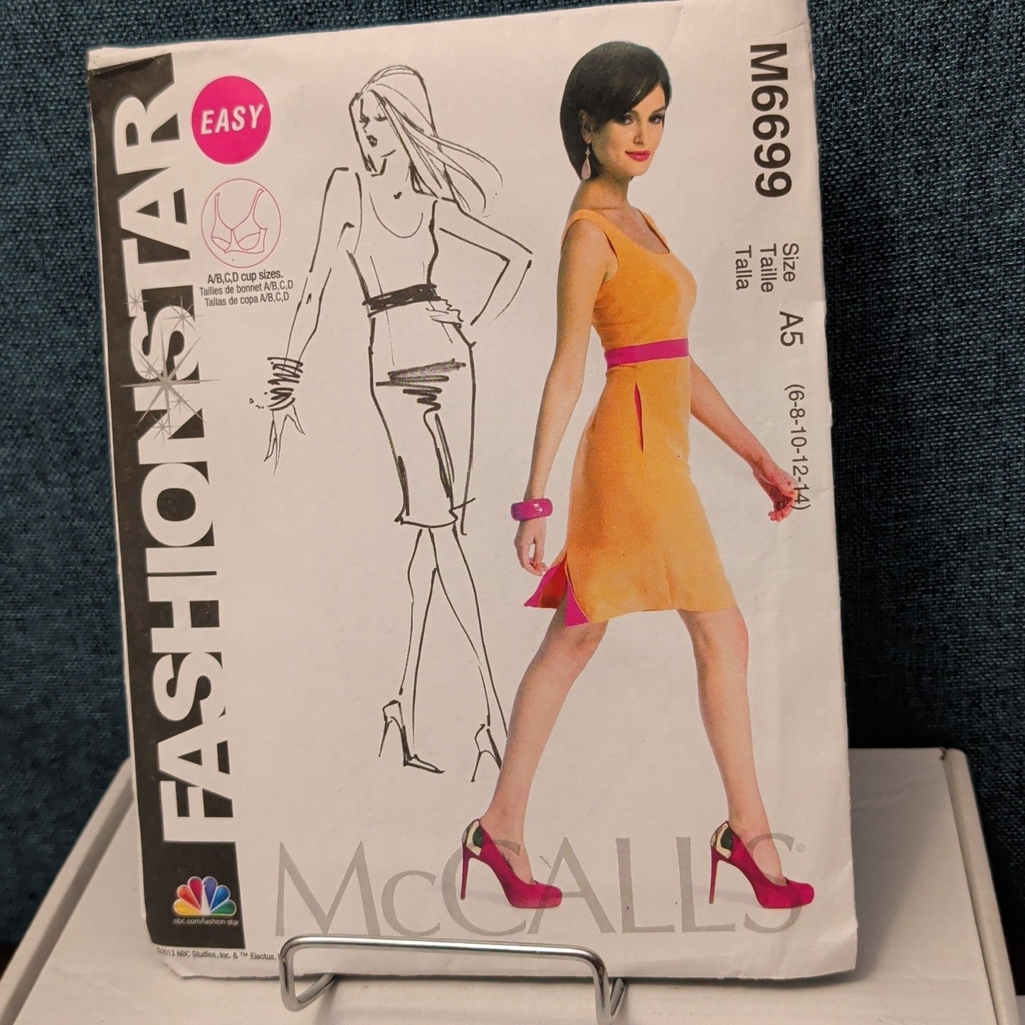 McCALL’S M6699 Fashion Star Dress Pattern | Sizes 6-14 UNCUT | Custom Cup Sizes