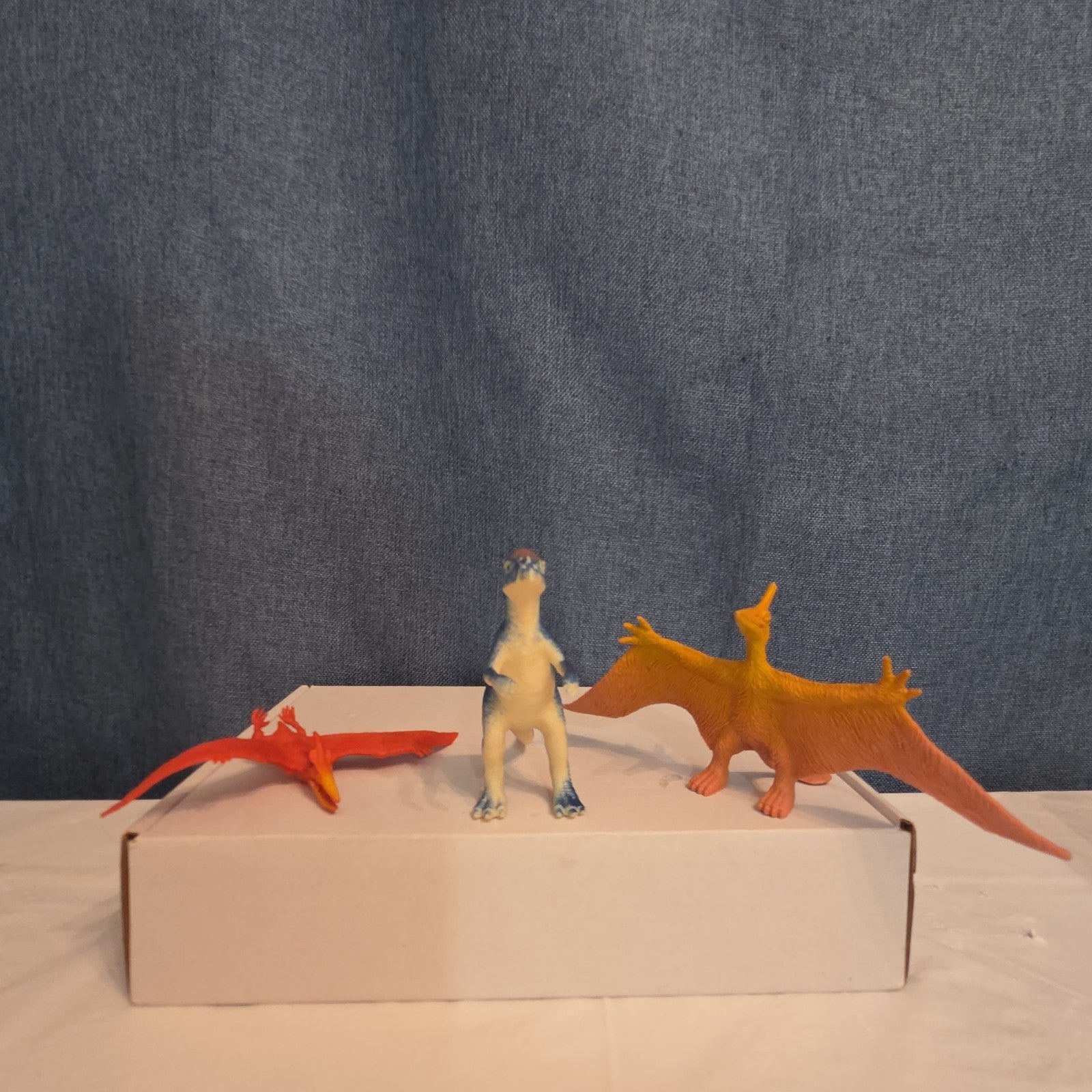 Dinosaur Toy Figures Lot of 13 T-Rex Triceratops Stegosaurus Plastic Play Set