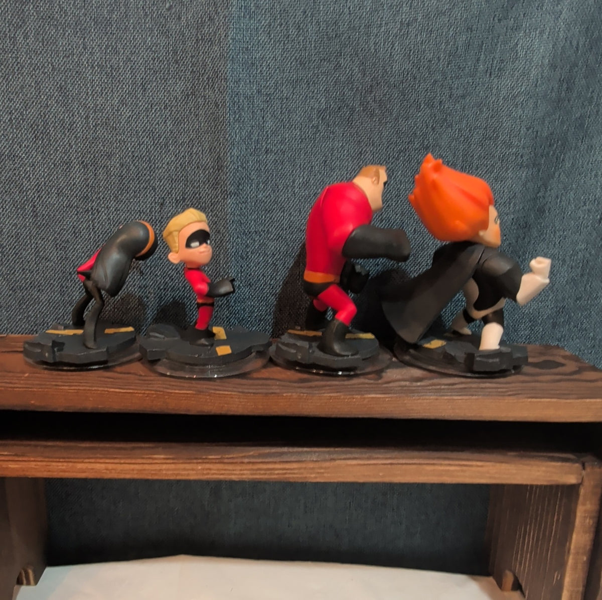 Disney Infinity 1.0 Incredibles 4 Figure Lot Syndrome Dash PVC Loose