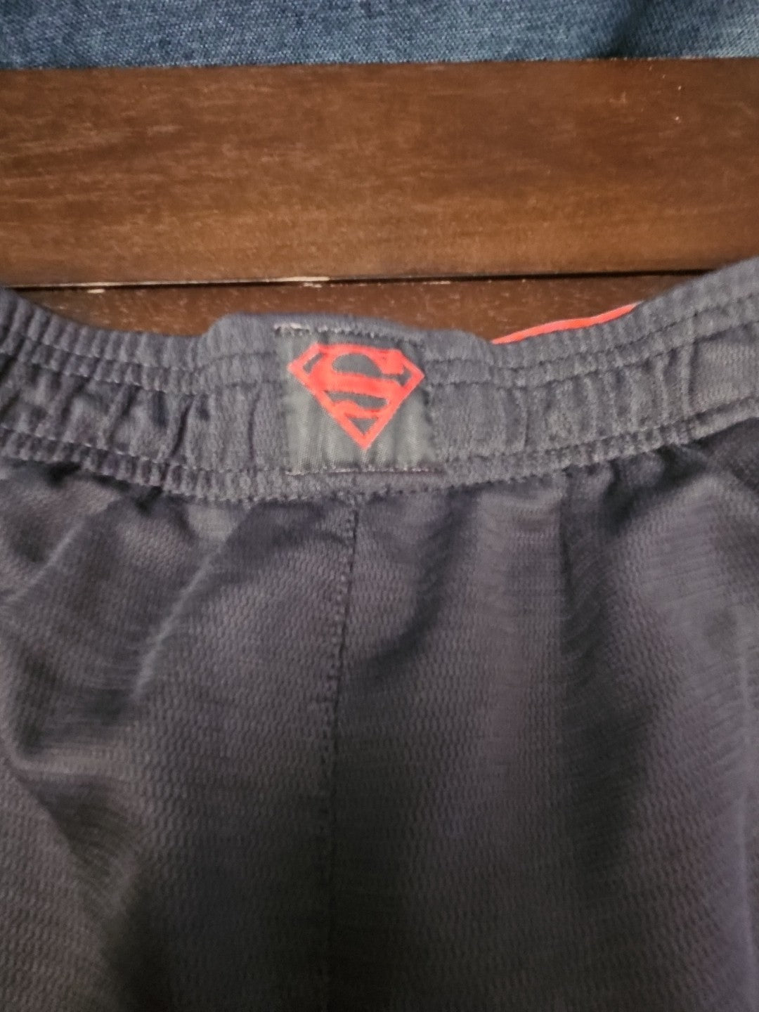 DC Comics Superman Boys Athletic Shorts Size S 6/7 Grey Red Mesh Gym Shorts
