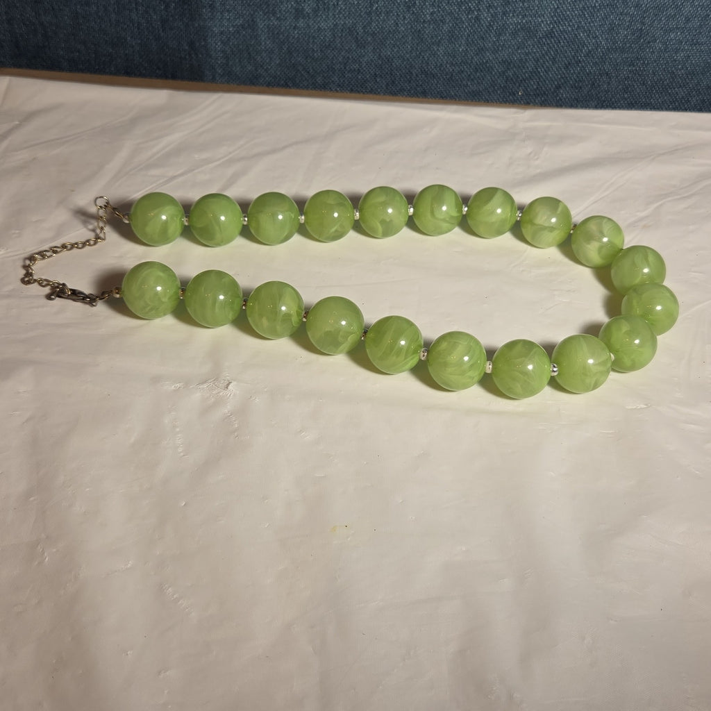 Chunky Bead Necklace Marbled Green Acrylic Retro Y2K PreOwned