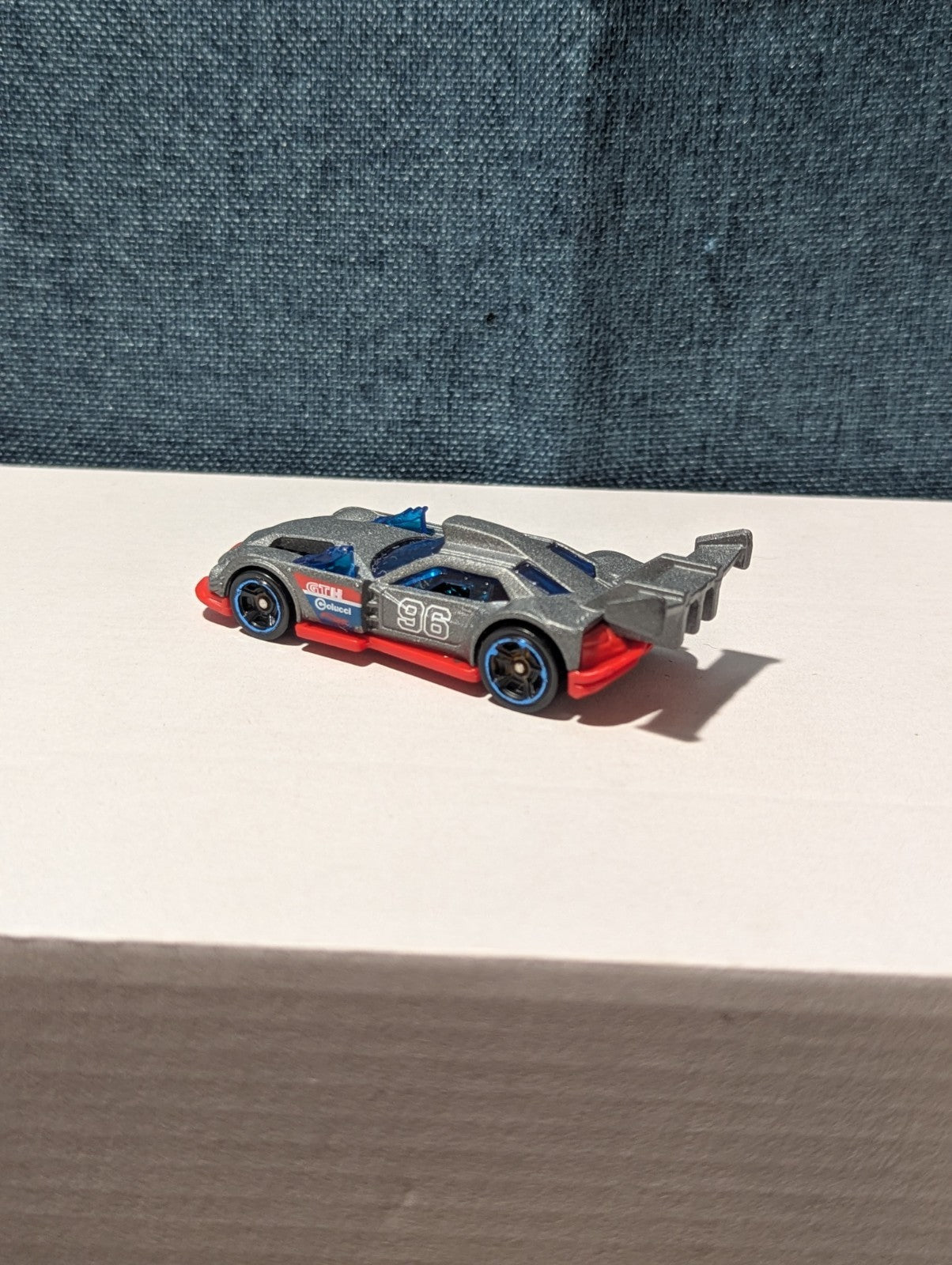 Hot Wheels GT HUNTER 2014 First Edition Night Burnerz #96 Silver Loose | Good