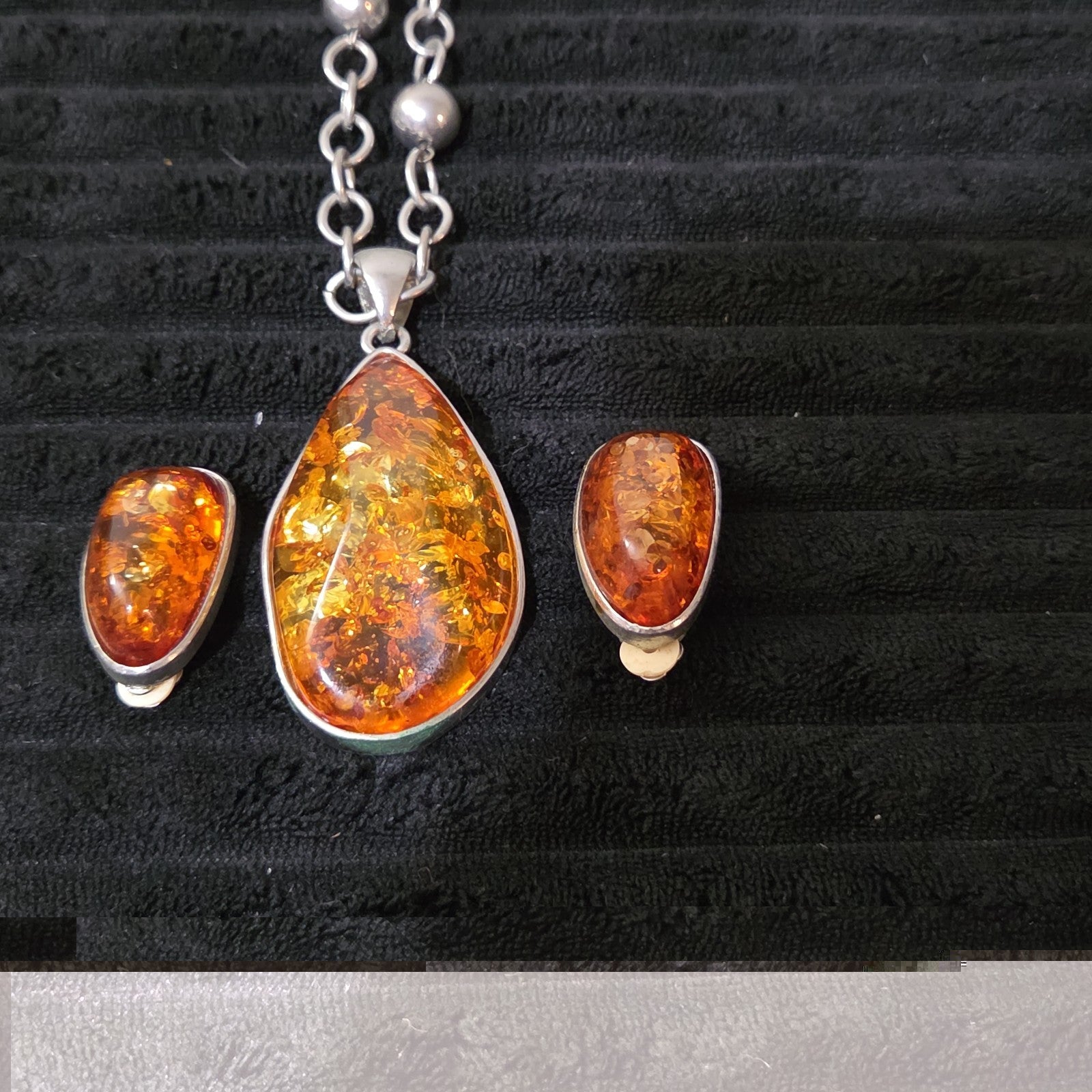 Vintage Faux Amber Necklace Clip On Earrings Set Silver Tone Teardrop Shimmer