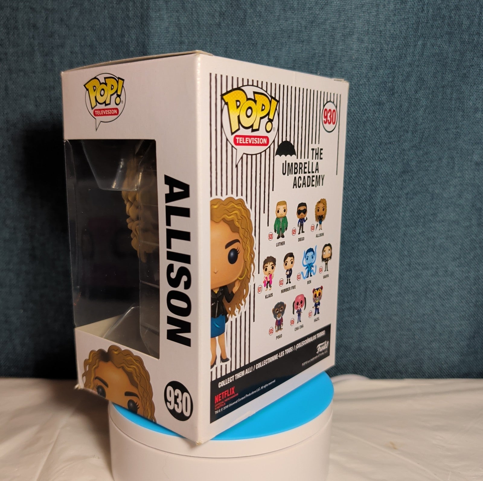 Funko Pop Television Umbrella Academy Allison 930 Vinyl with Box in Protector
