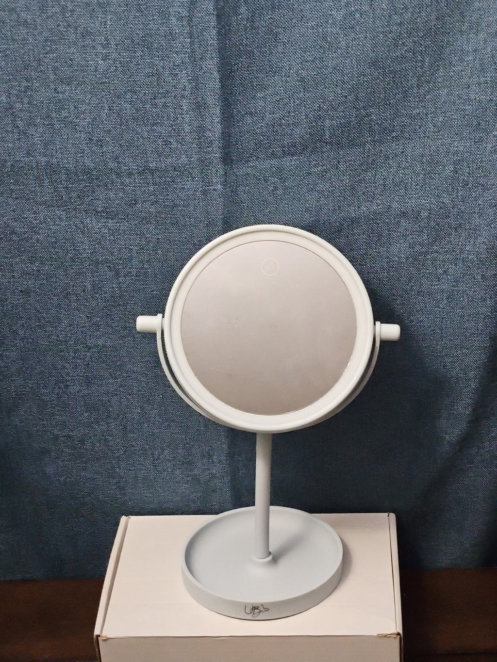 LED Tabletop Vanity Mirror 8.5" Round Makeup Mirror Jewelry Tray Base | Tested