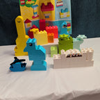 LEGO DUPLO 10909 Heart Box 80 Pieces Toddler Building Toy 2020 Retired Complete