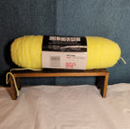 Red Heart Super Saver Pale Yellow 8oz Acrylic Yarn Worsted NWT E300