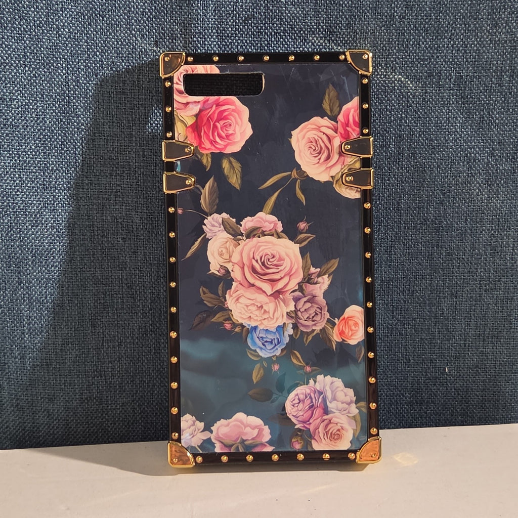 Luxury Trunk Rose Phone Case Gold Rivet Retro Cover