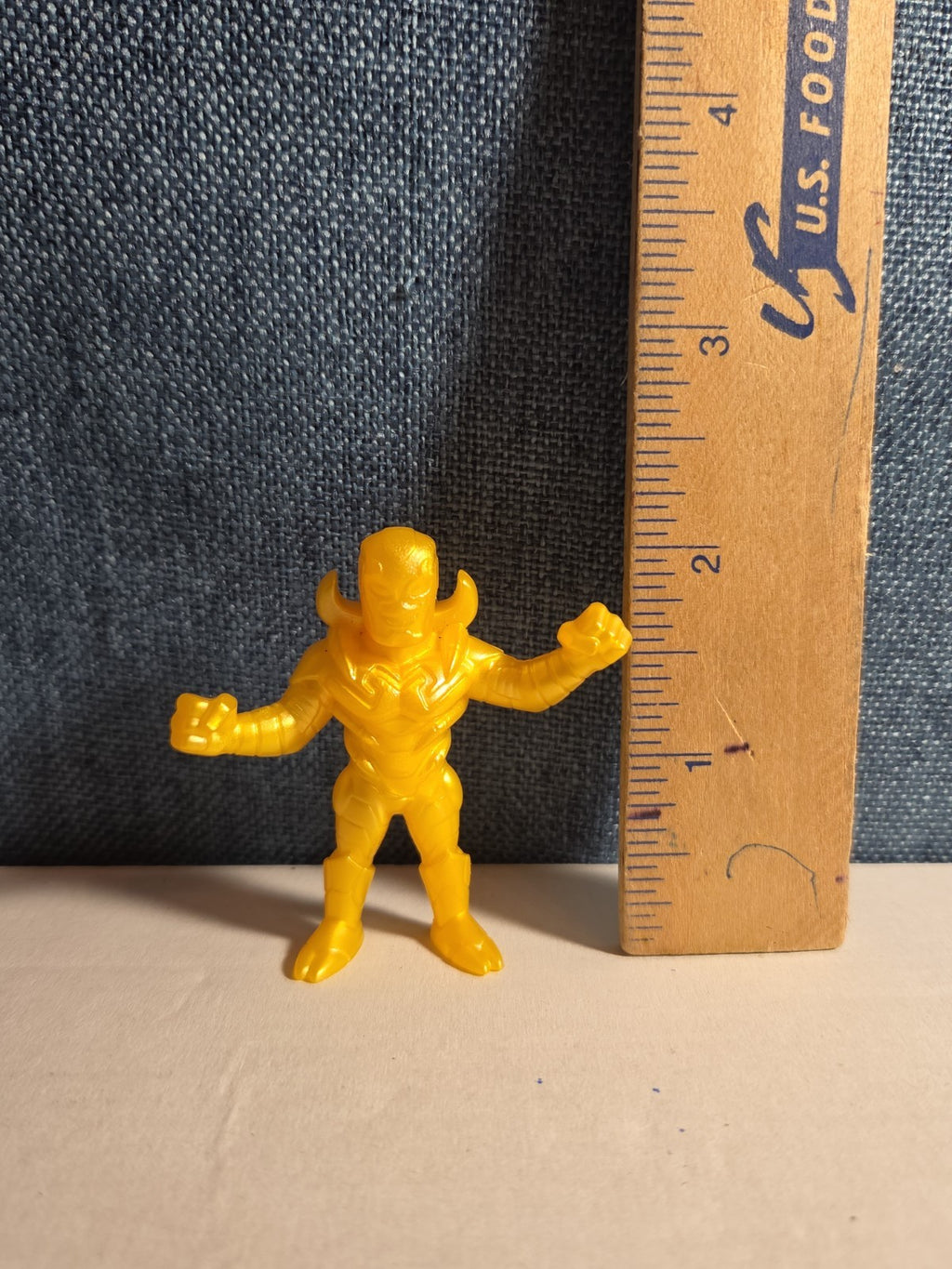 Wendy's DC Super Heroes Gold Amazo Mini Figure 2" Chase Variant Toy 2025 Loose