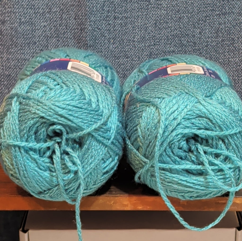 Herrschners Afghan Yarn 2 Ply Teal Acrylic 2 Skein Lot 0036