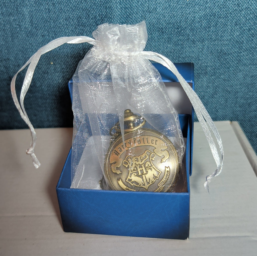 Harry Potter Hogwarts Crest Pocket Watch Brass Tone Steampunk Retro NIB