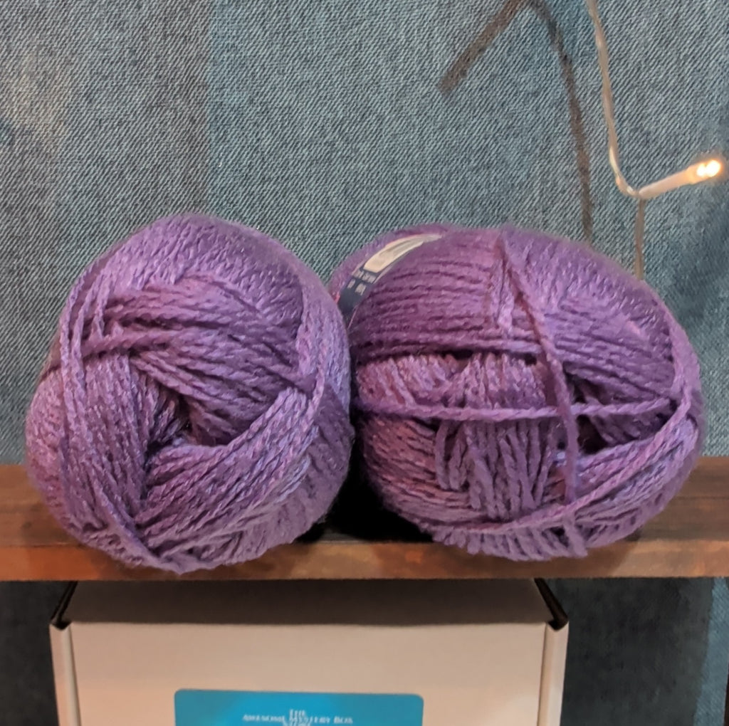 Herrschners Afghan Yarn 2 Ply Grape Purple Acrylic 2 Skein Lot