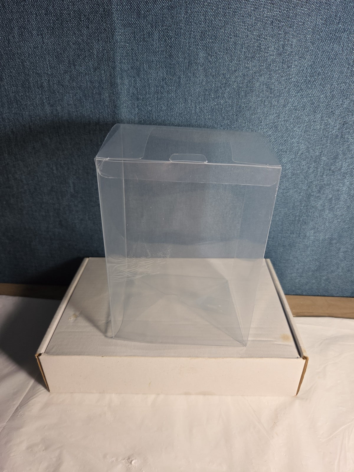 4 Inch Funko Pop Protector Case Clear 0.38mm Auto-Lock Bottom New