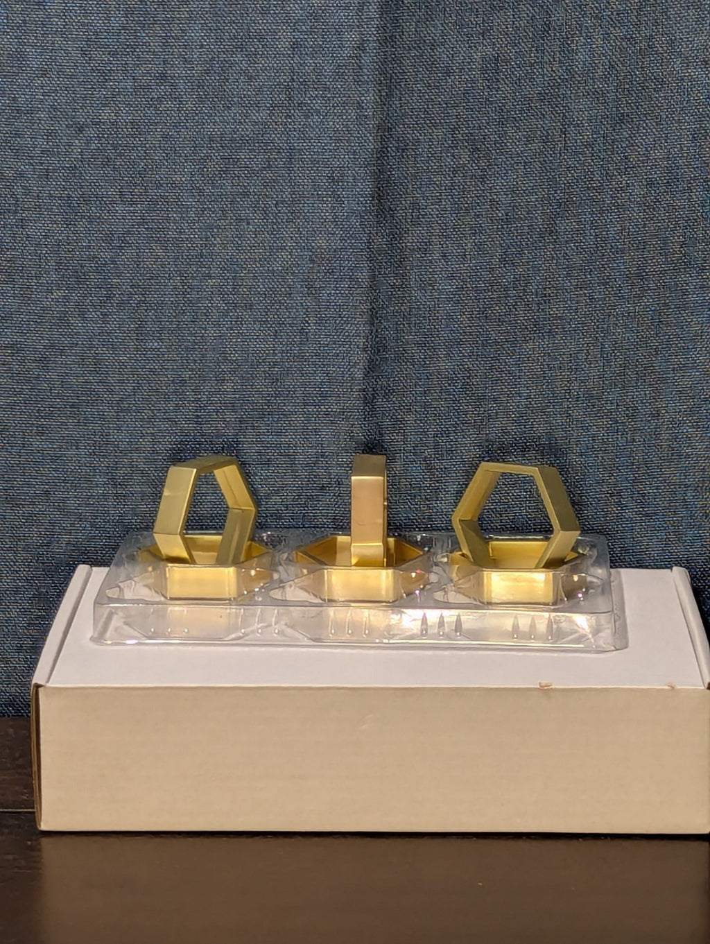 Set of 6 Modern Gold Hexagon Napkin Rings | Metal Geometric Table Decor | NEW