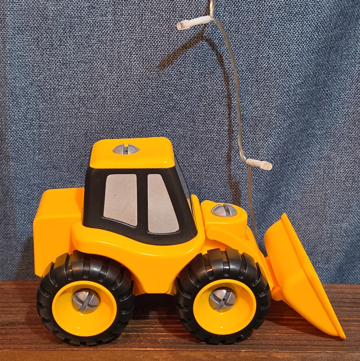 Union Labor Construction Tractor Front Loader Take Apart STEM Toy