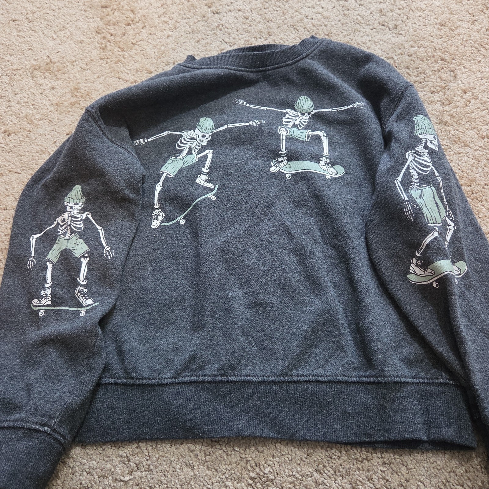 Old Navy Skateboard Skeleton Sweatshirt Boys L Grey Fleece Crewneck Preowned