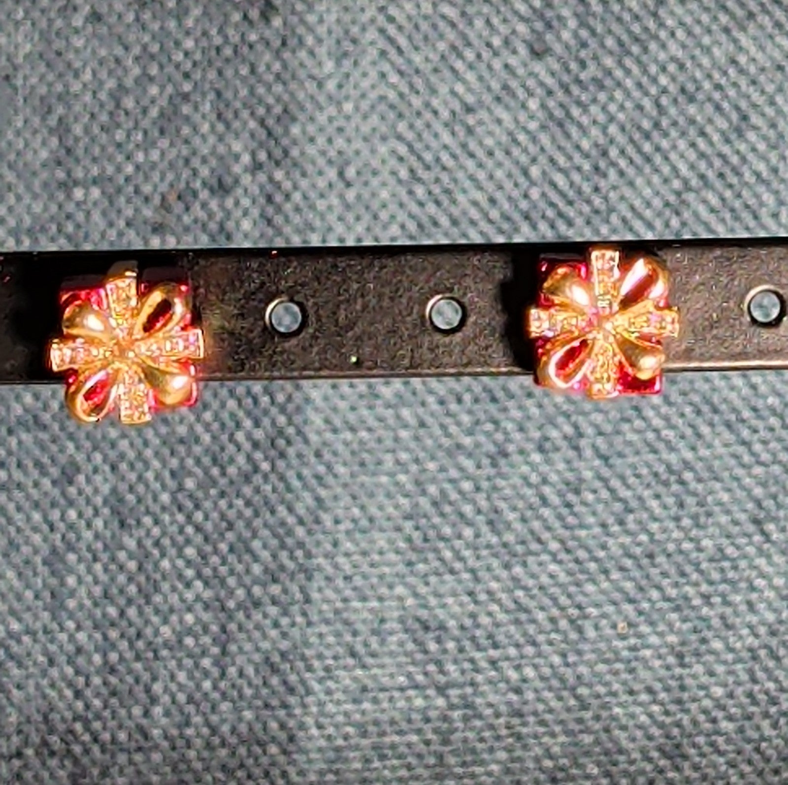 Christmas Gift Box Stud Earrings Red Gold Tone Holiday