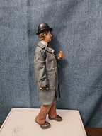 Possible Dreams Clothtique "Victorian Gentleman Caroler" (2003)