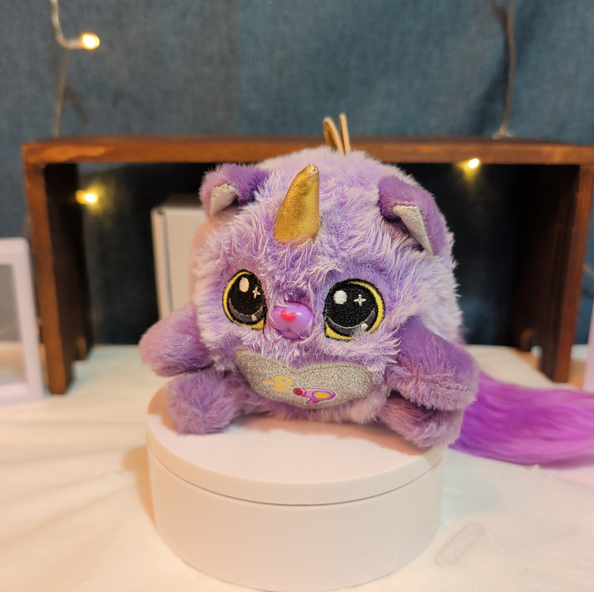 Zuru Rainbocorns Purple Kittycorn Fluffy Tail Gold Wings 2024