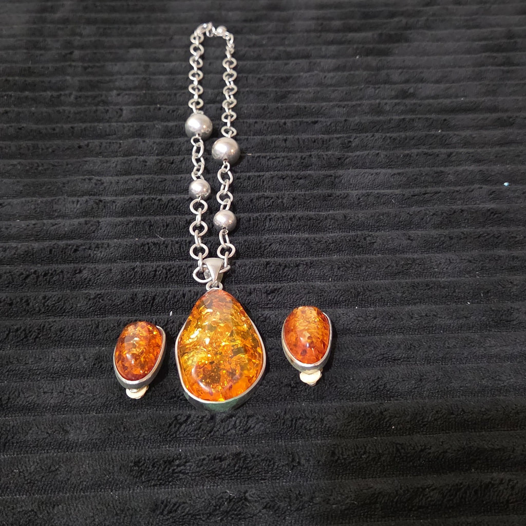 Vintage Faux Amber Necklace Clip On Earrings Set Silver Tone Teardrop Shimmer