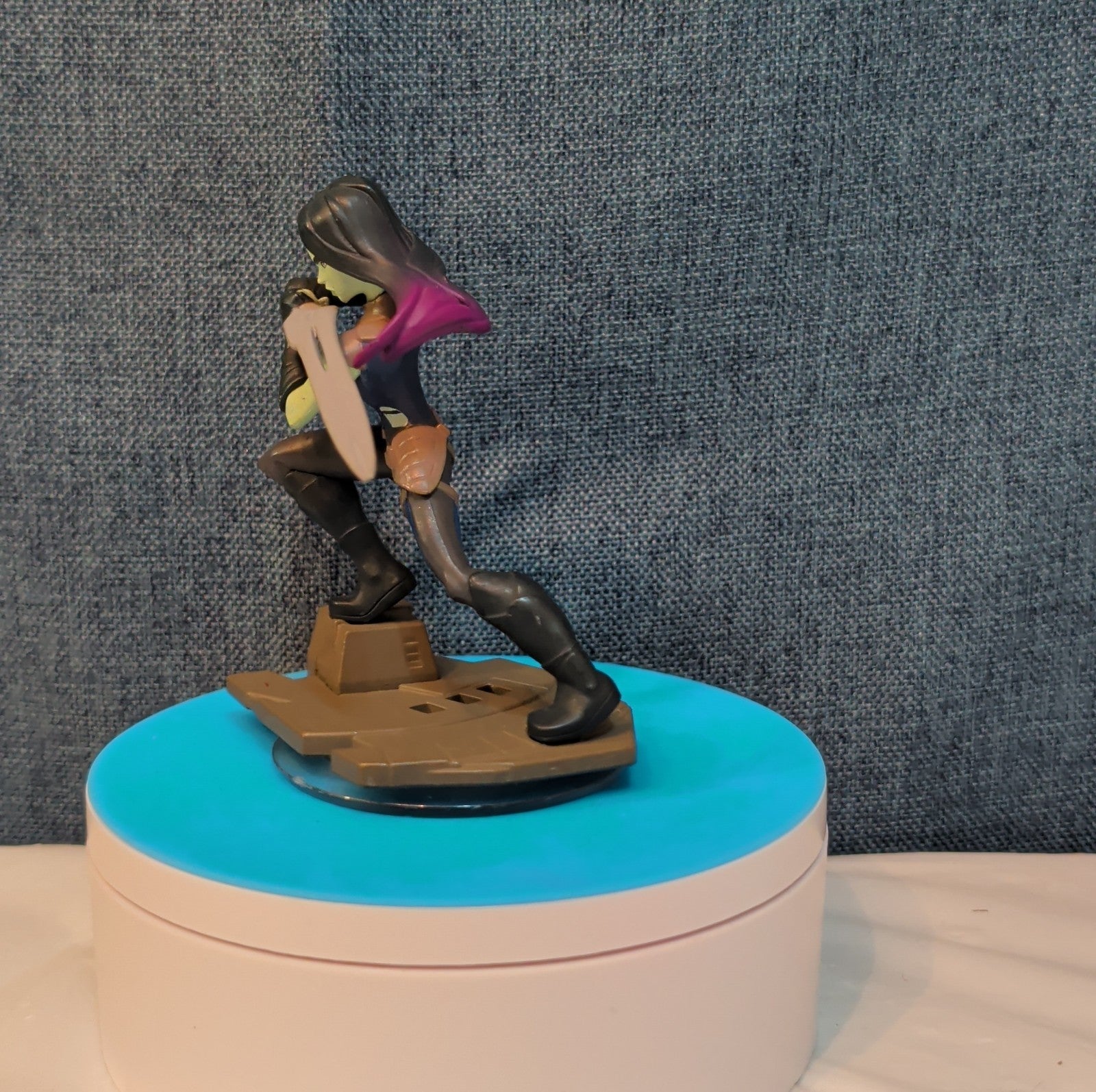 Disney Infinity 2.0 Gamora Guardians of the Galaxy PVC Figure Loose