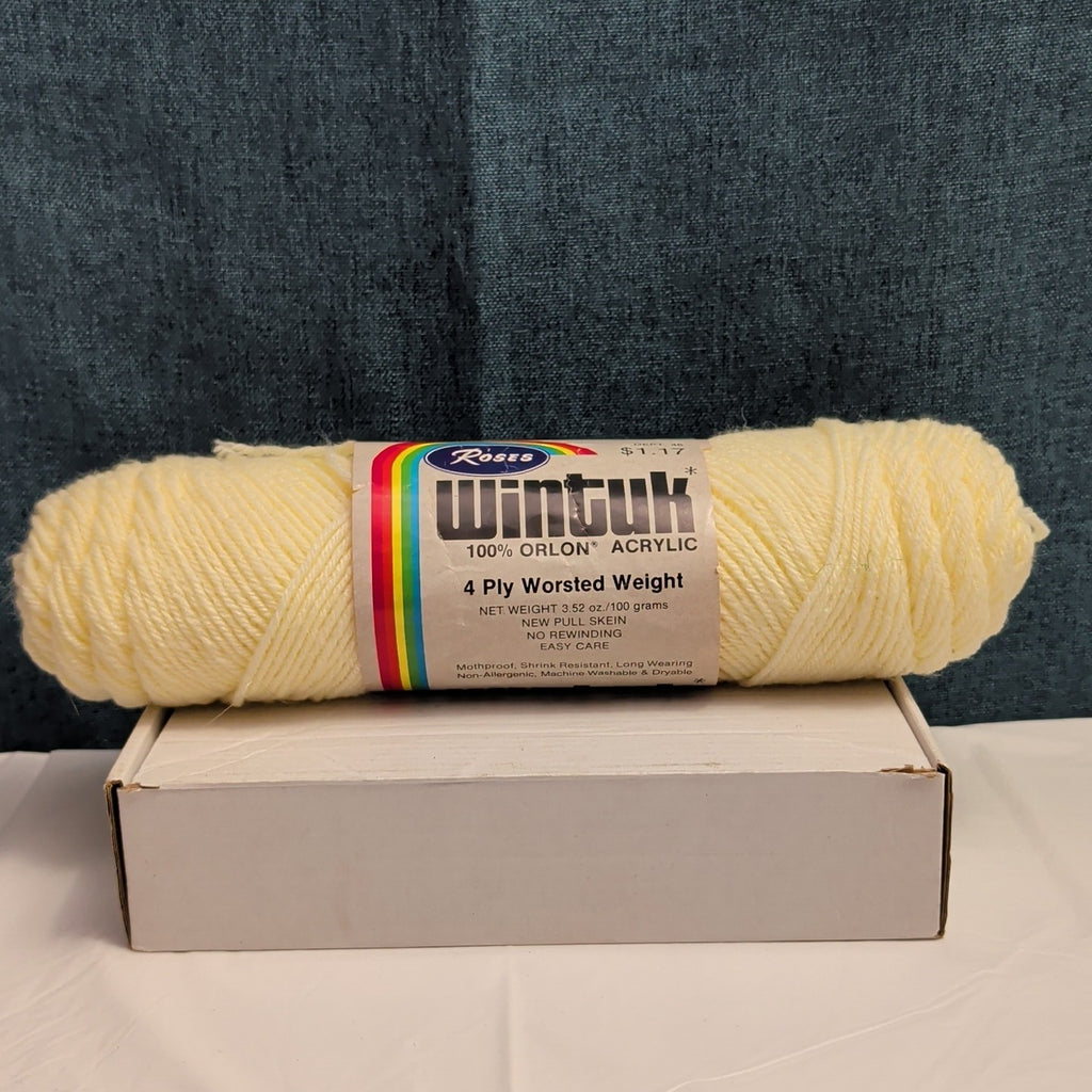 Vintage Wintuk Yarn 100% Orlon Acrylic Fisherman Cream 4-Ply Worsted Weight NOS