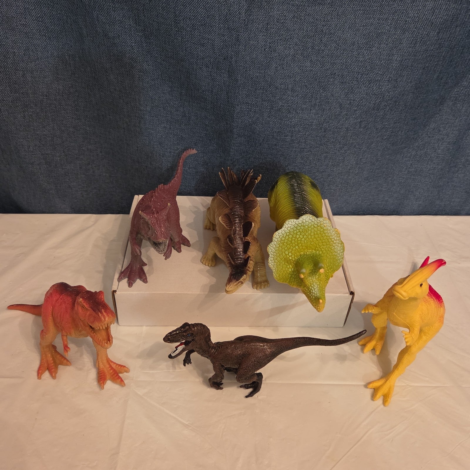 Dinosaur Toy Figures Lot of 6 T-Rex Triceratops Stegosaurus