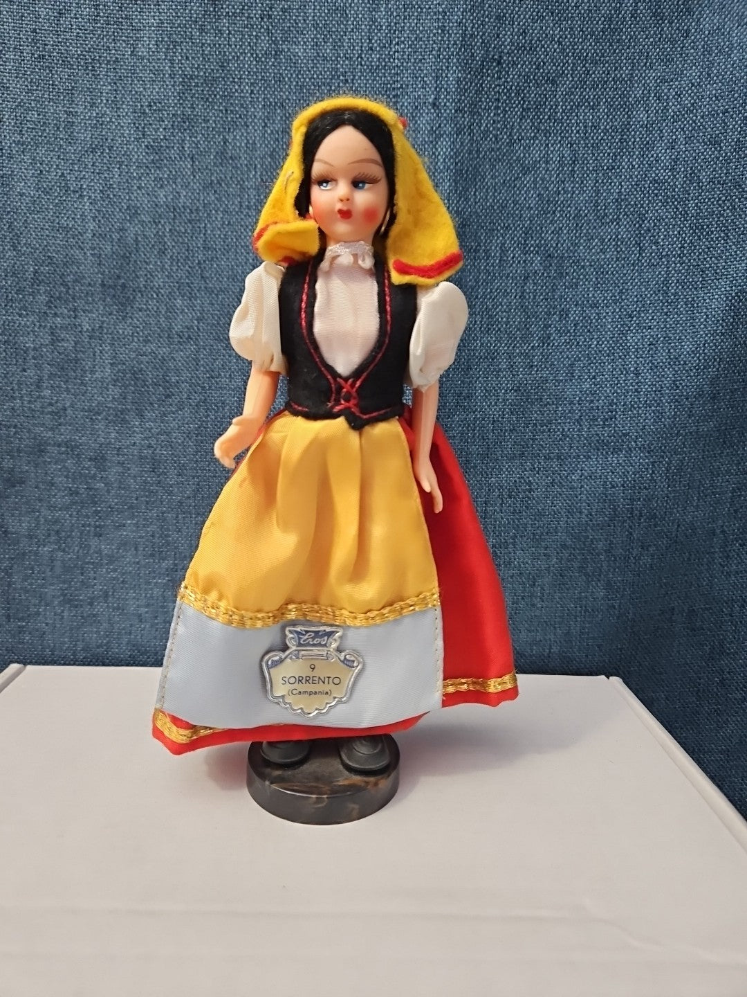 Vintage Italian Souvenir Dolls Pair | Genova & Sorrento | Sleep Eyes
