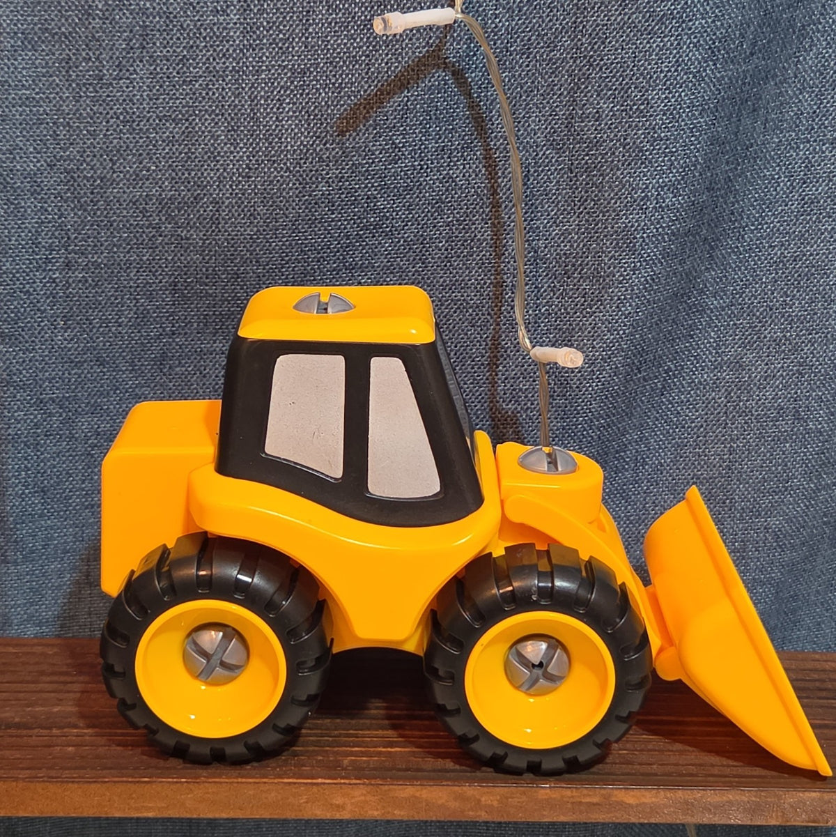Union Labor Construction Tractor Front Loader Take Apart STEM Toy