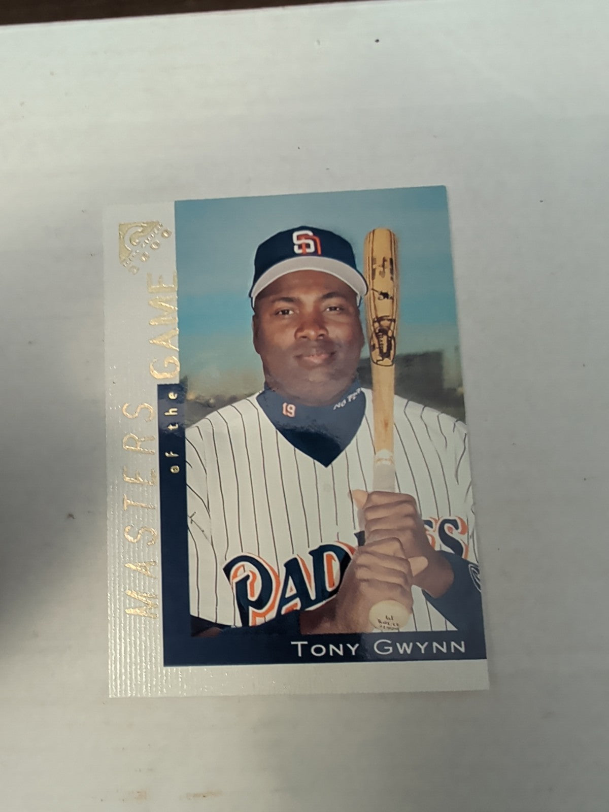 2000 Topps Gallery - Masters of the Game Tony Gwynn #118