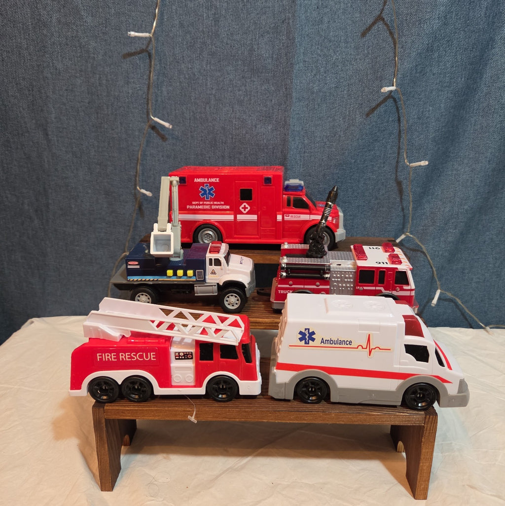Unbranded Fire Rescue Ambulance Truck Lot 5 Plastic Toy Vehicles