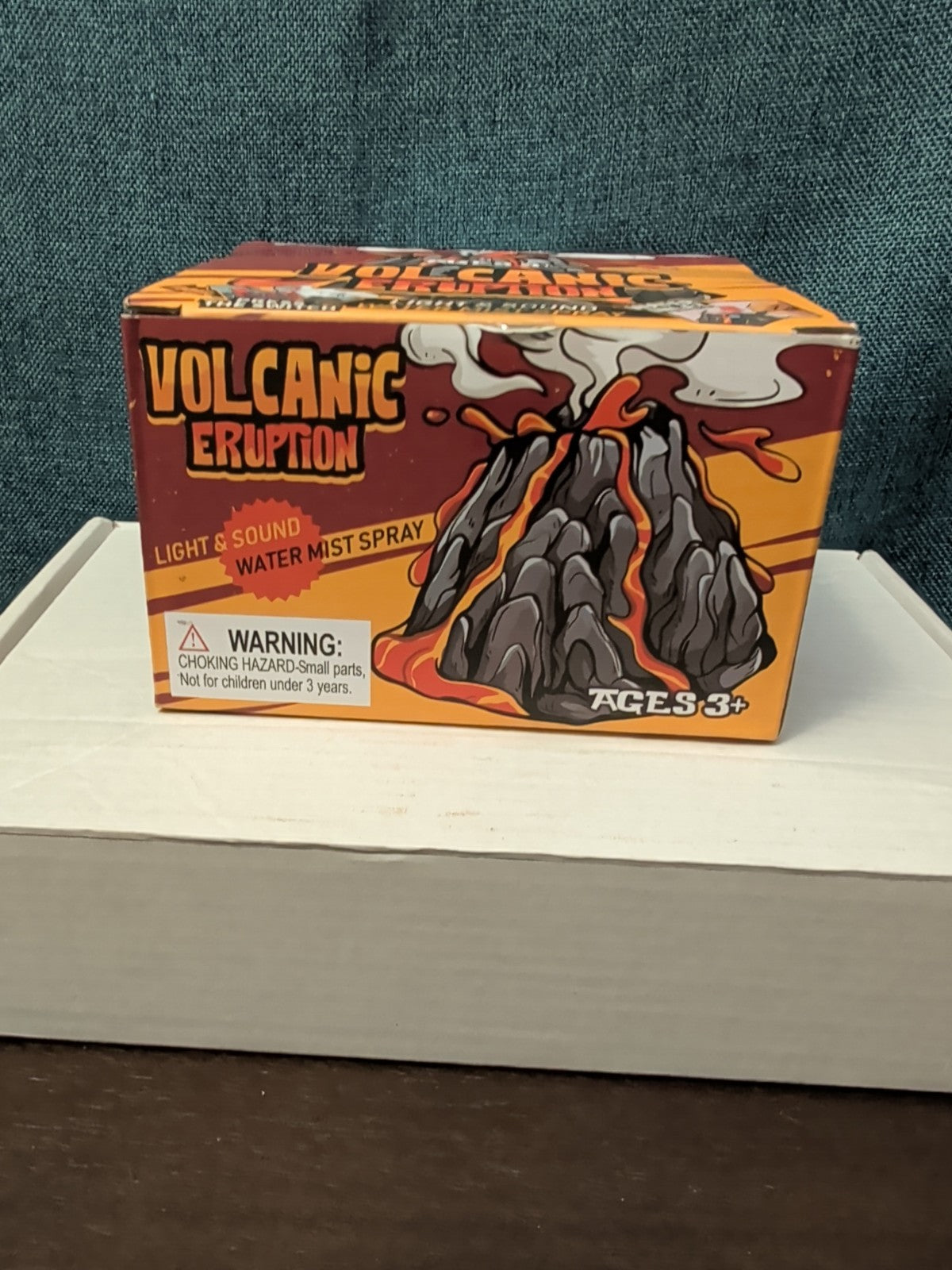 NEW DINOBROS Volcanic Eruption Toy | Mist-Spouting Volcano Kids Dinosaur Sound