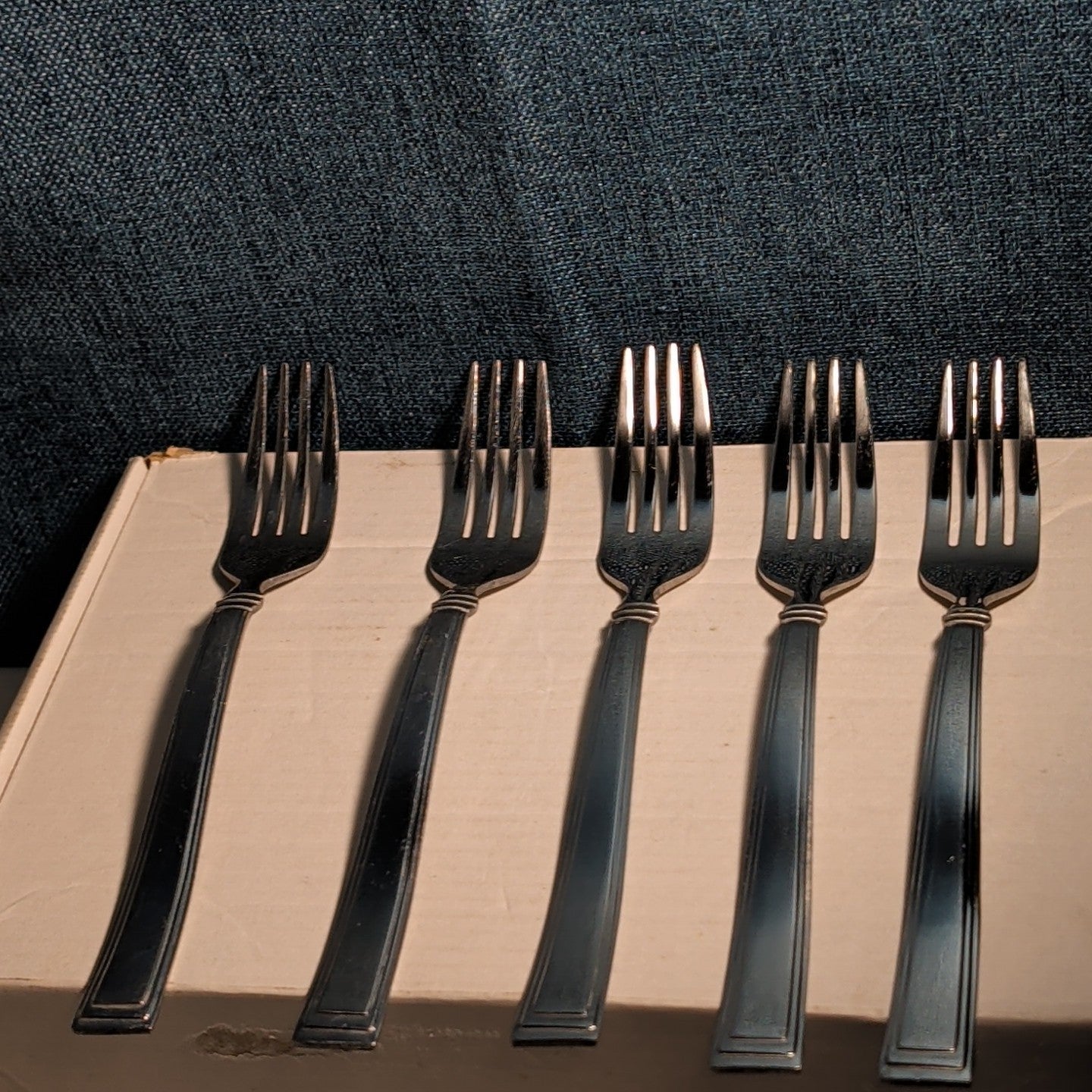 Set of 5 Hampton Silversmiths PORTFOLIO Glossy Forks | 18/0 Stainless 208
