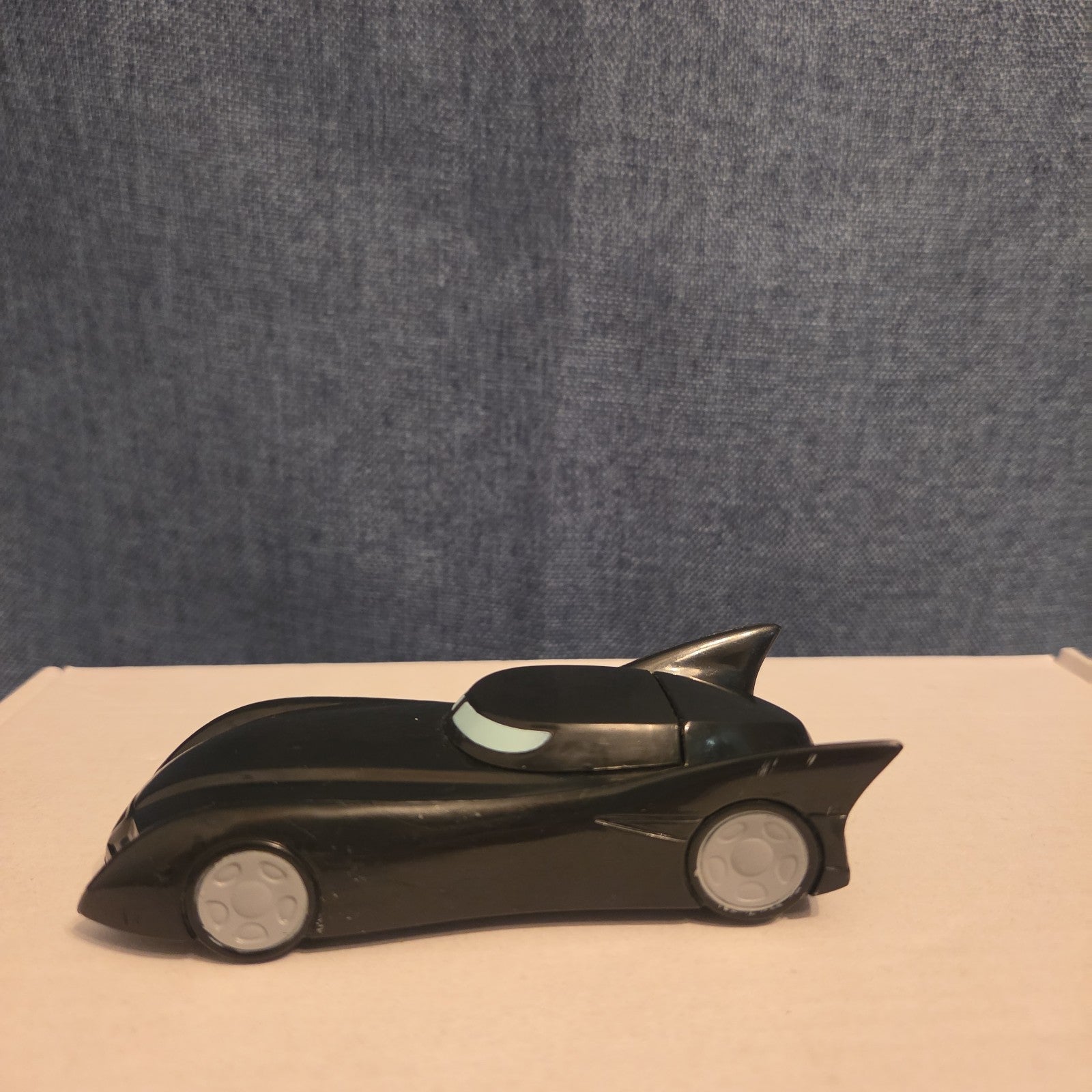 Batmobile 1999 DC Comics Jack In The Box Restaurant Friction Pull Back Toy Car