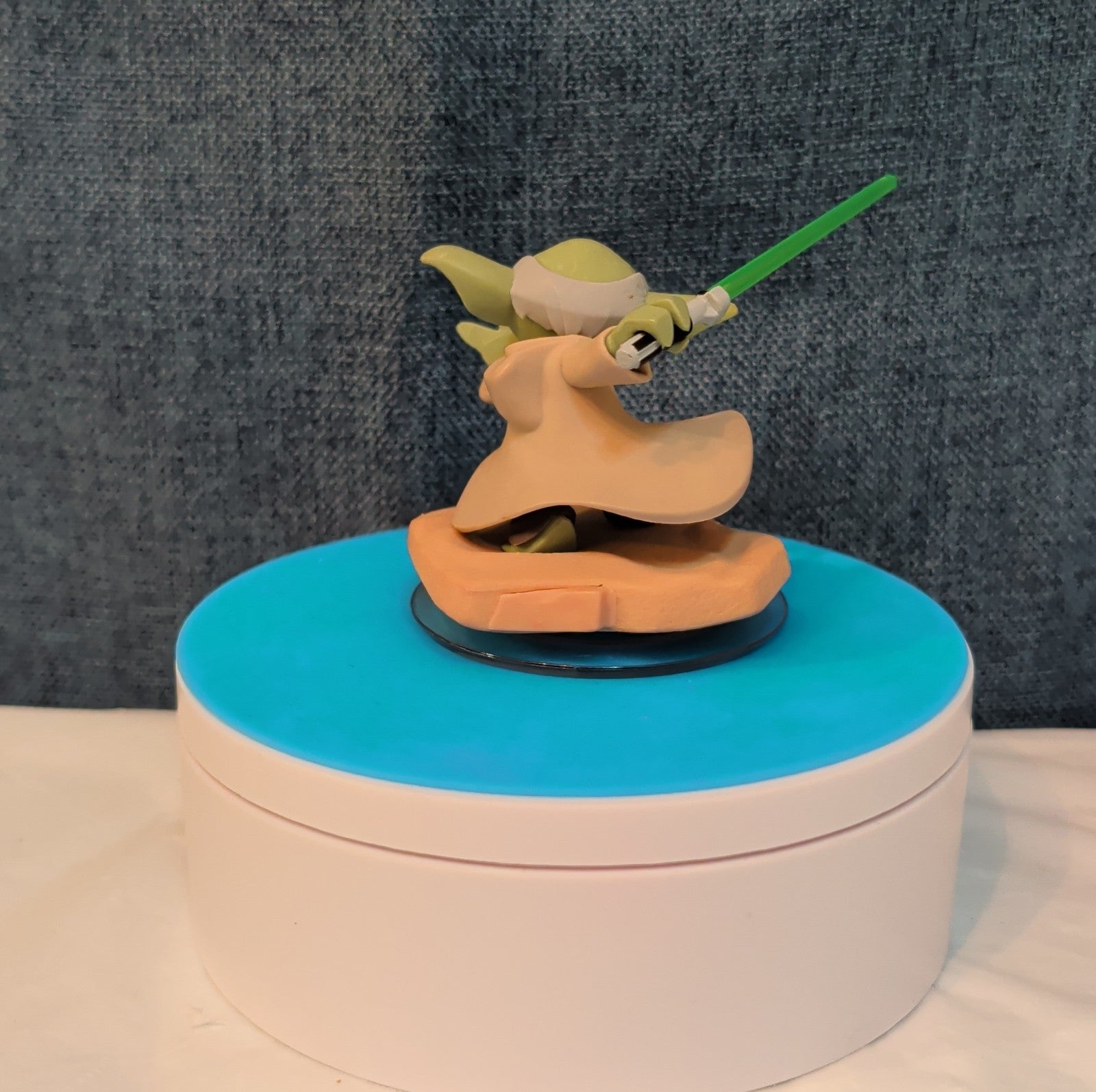 Disney Infinity Yoda Star Wars PVC Figure Loose PreOwned INF-1000202