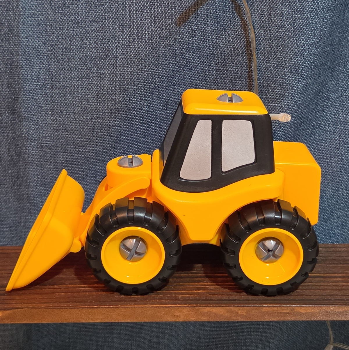Union Labor Construction Tractor Front Loader Take Apart STEM Toy