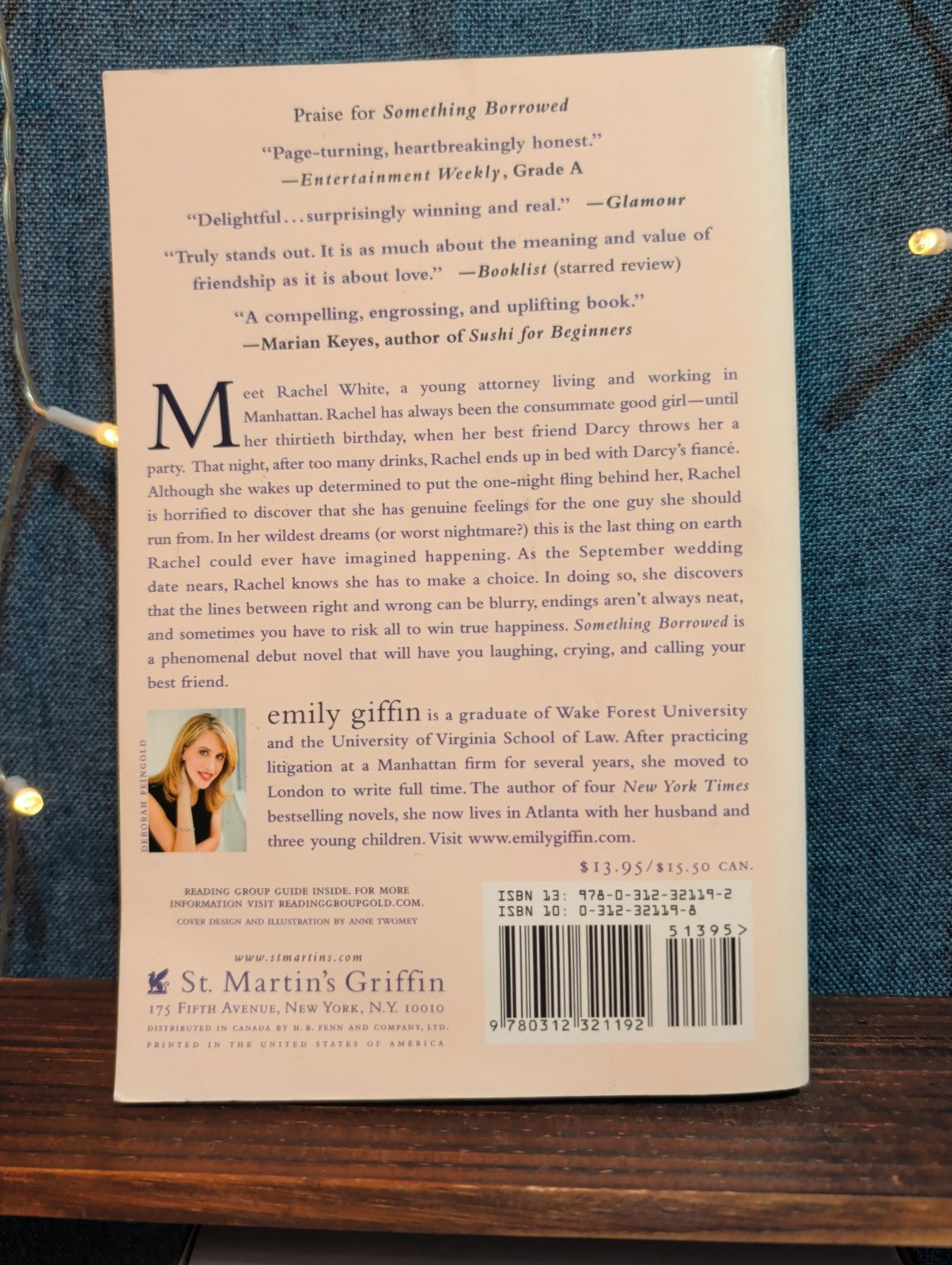 Emily Giffin Something Borrowed Paperback