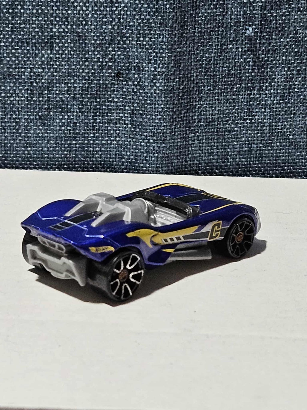 Hot Wheels Carbonic | 2023 Multi-Pack Exclusive Candy Blue | Loose Track Car |