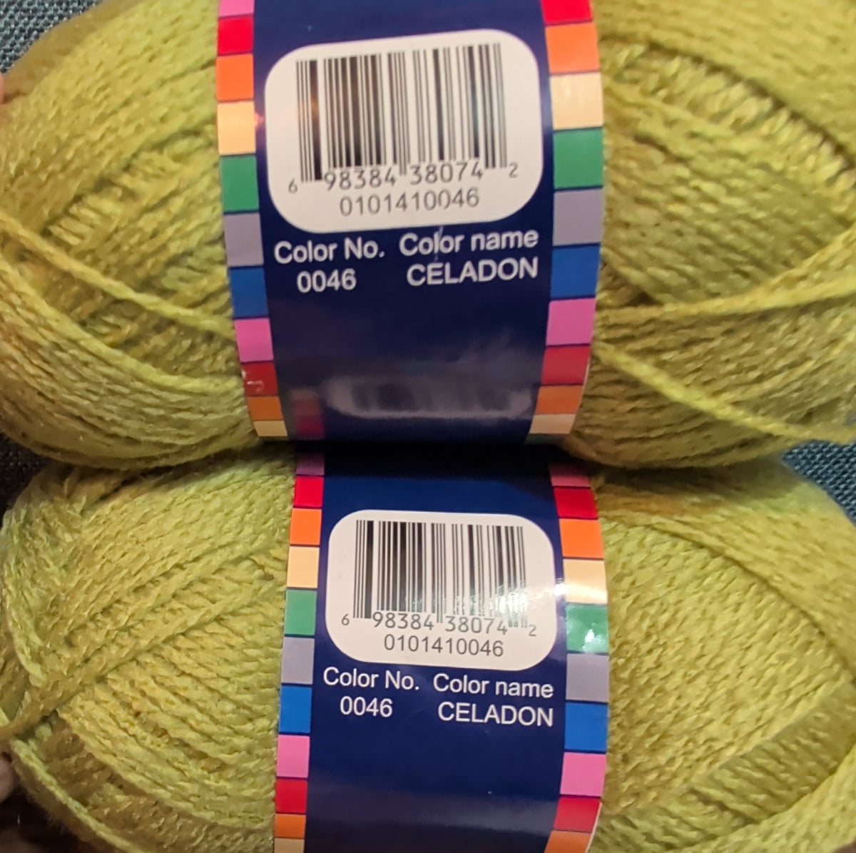 Herrschners Afghan Yarn 2 Ply Celadon Green Acrylic 2 Skein Lot 0046
