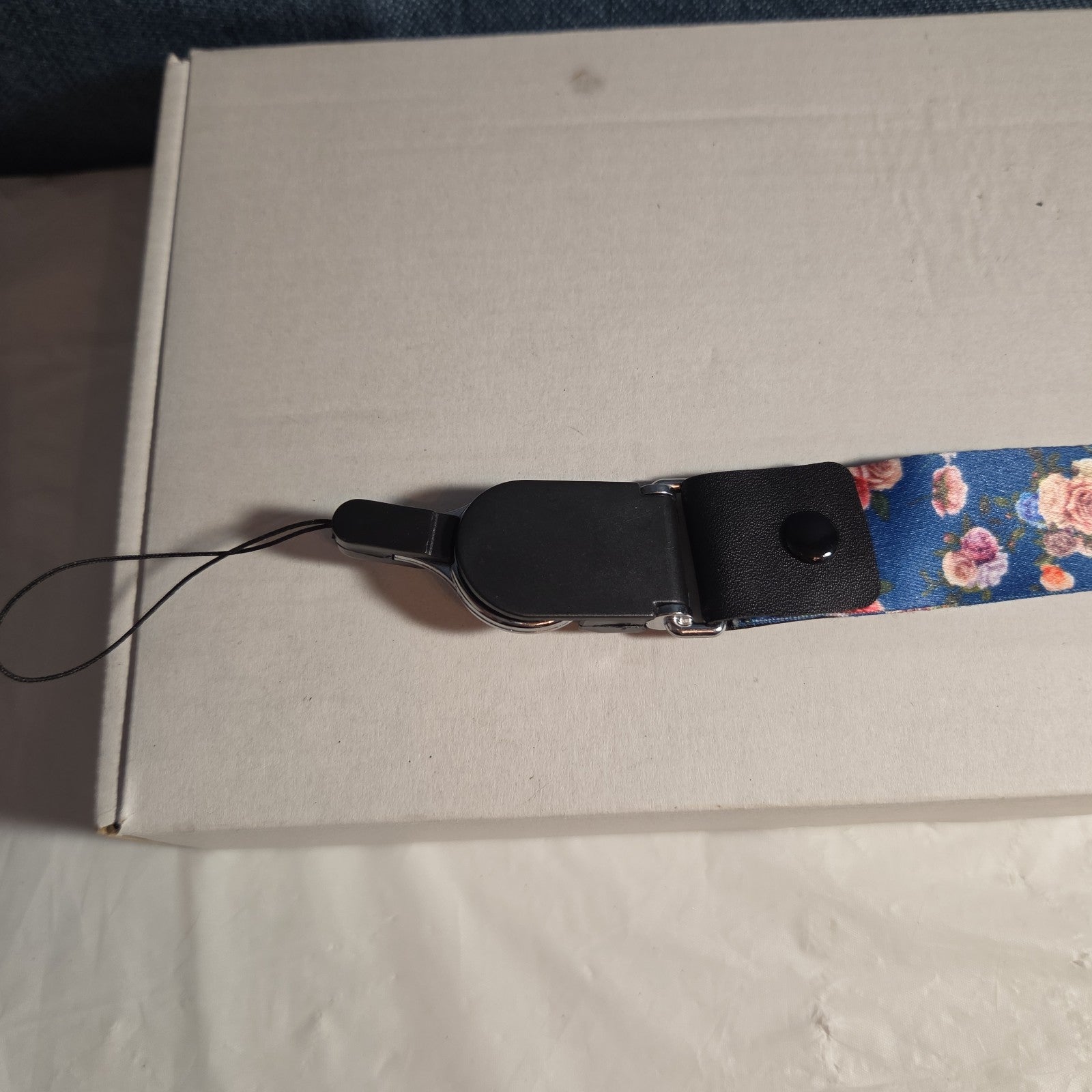 Blue Floral Phone Lanyard Quick Release Detachable Strap Loop